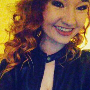 Meet your Posher, Casey